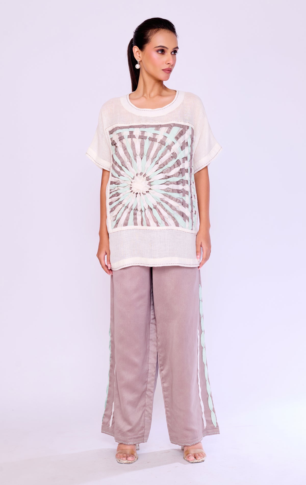 3D Starburst Appliqué Ivory Tunic