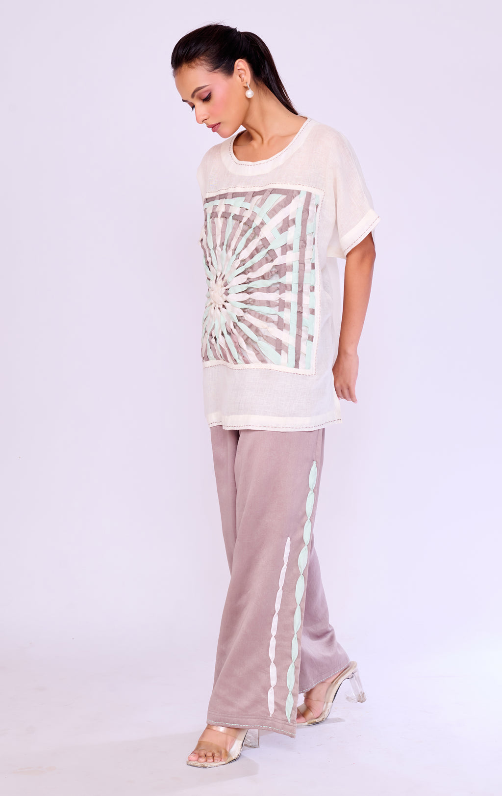 3D Starburst Appliqué Ivory Tunic