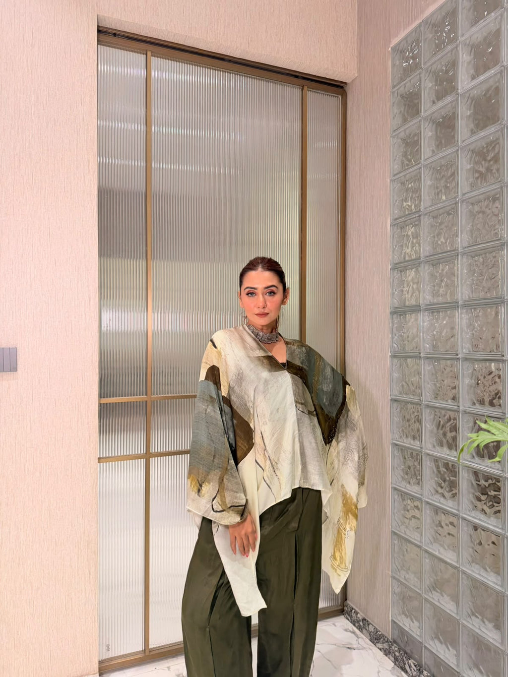 Neutral Brushstroke Kaftan Top & Pleated Trouser Set
